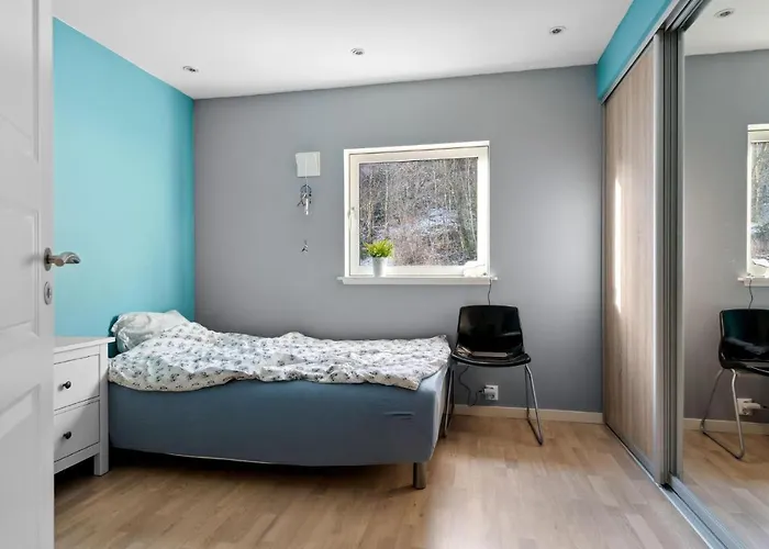 3 Bedroom Awesome In Nesttun * Bergen