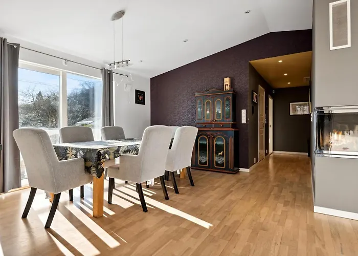 3 Bedroom Awesome In Nesttun Lejlighed *