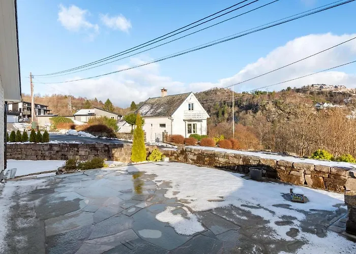 3 Bedroom Awesome In Nesttun * Bergen